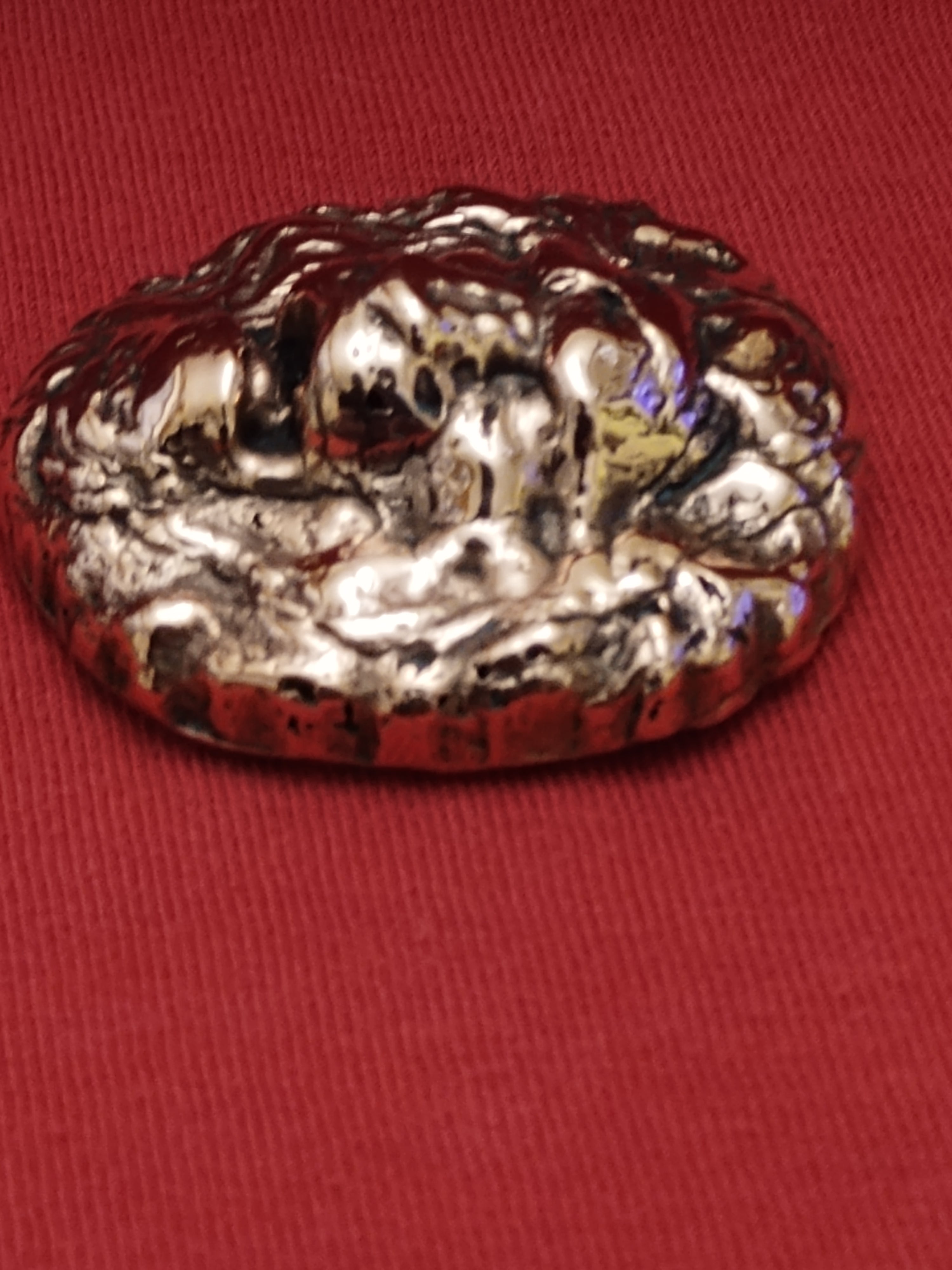 3.3 Ounce Hand Poured and Polished Lion Head Cast